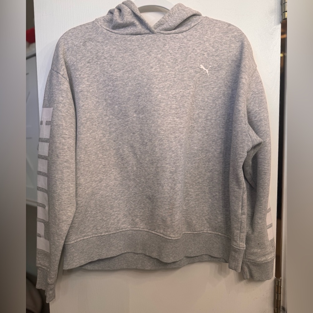 PUMA Men's Light Gray Crewneck Sweater